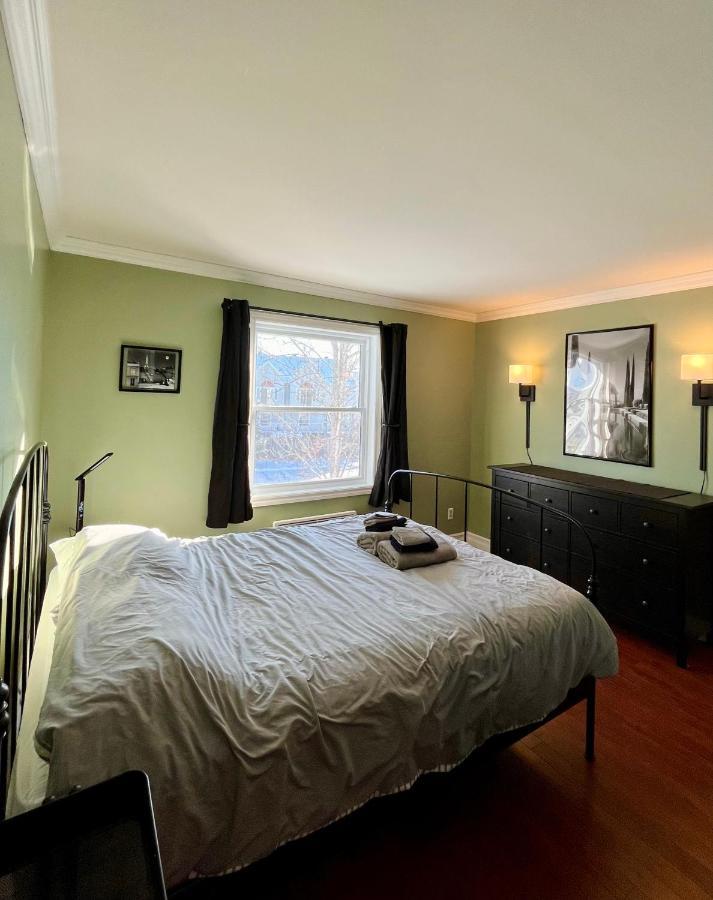 Chaleureux Condo A Magog Exteriör bild